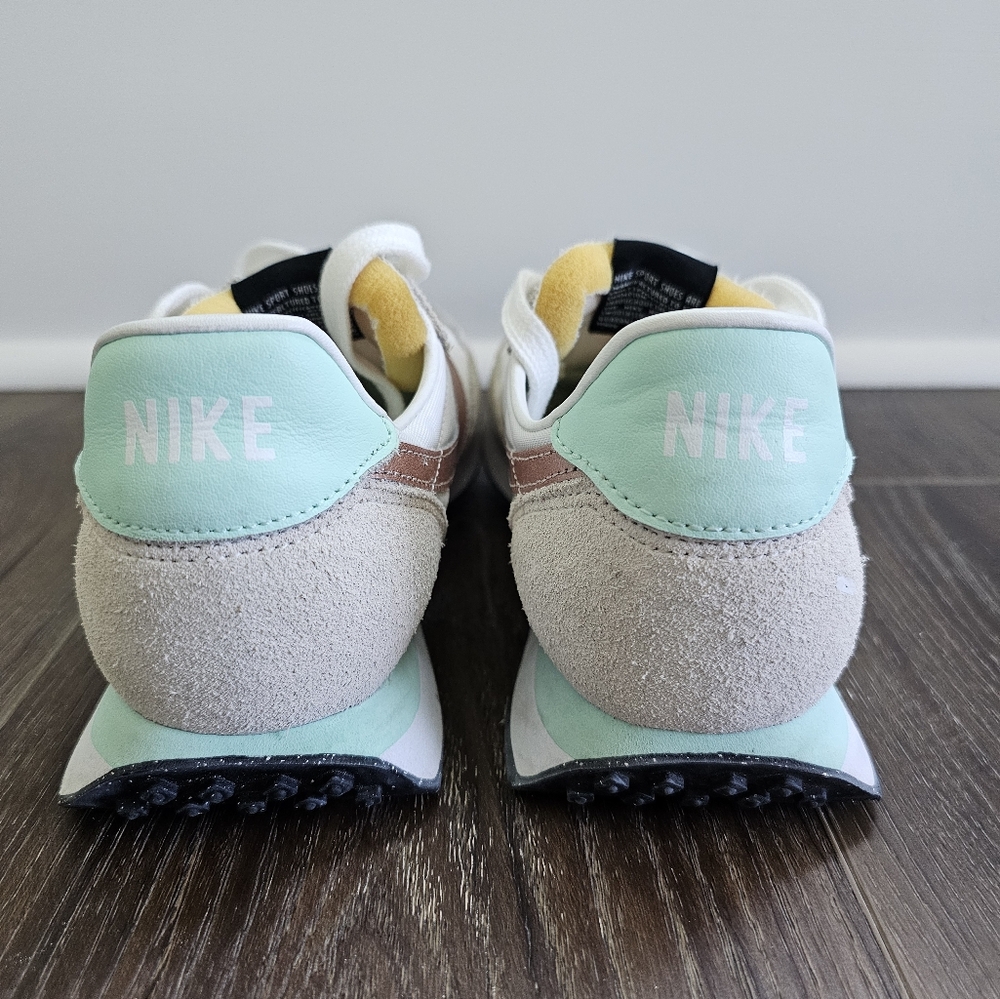 Nike Waffle Trainer 2 GS 'White Mint Copper Youth Sz 6.5Y #DC6477 102 - Picture 6 of 16